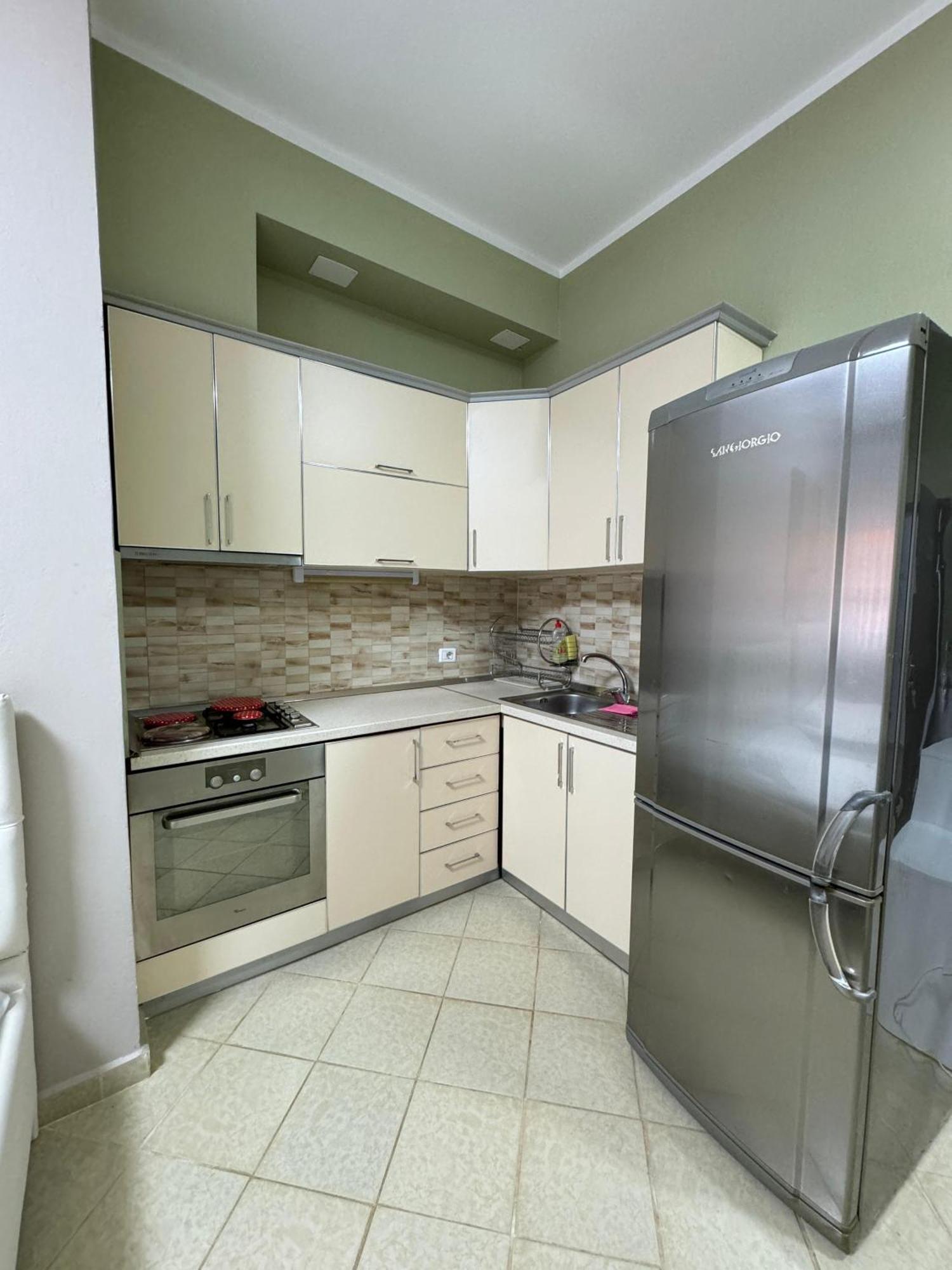Solei Apartments Sarandë 外观 照片