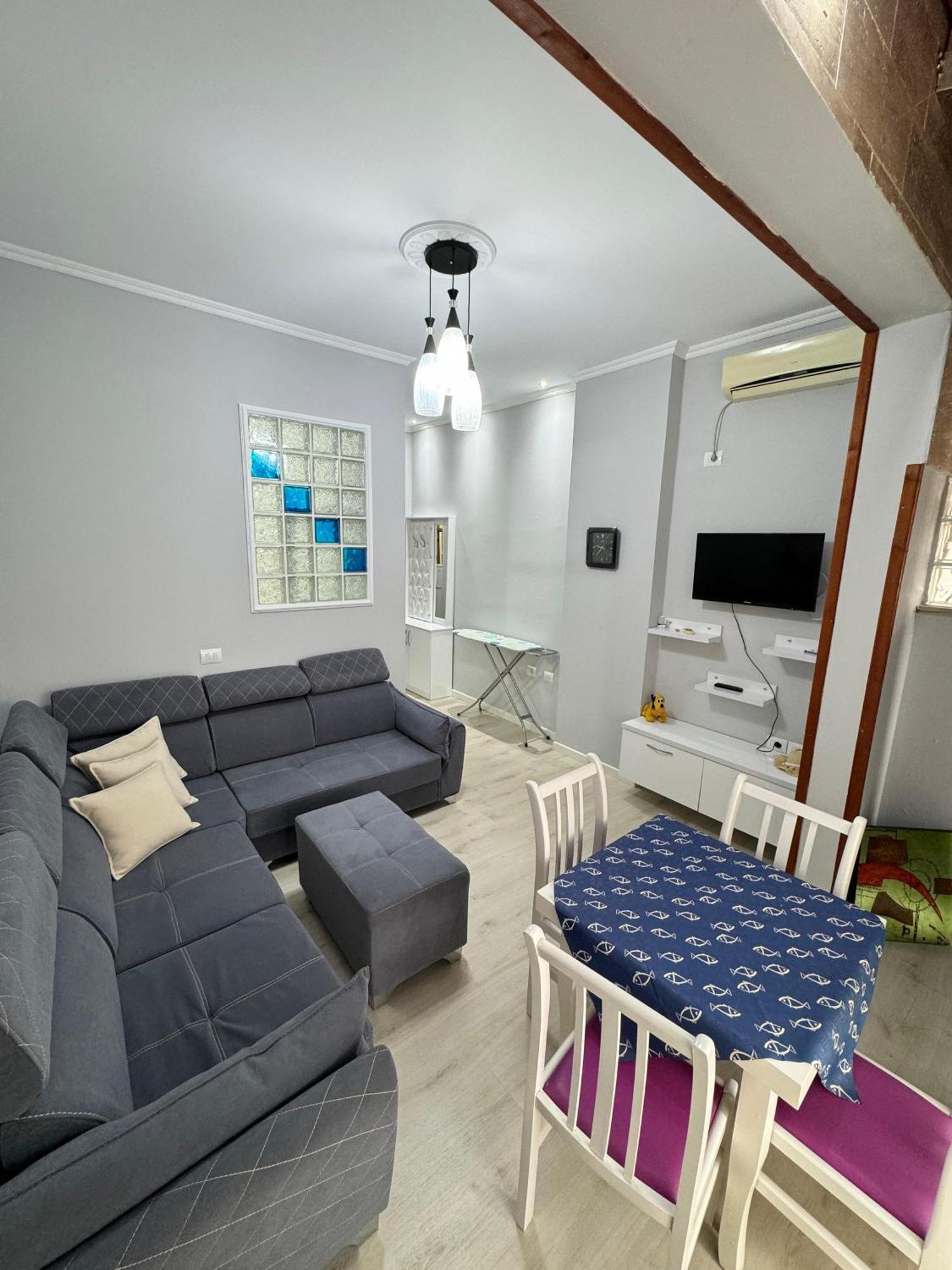 Solei Apartments Sarandë 外观 照片